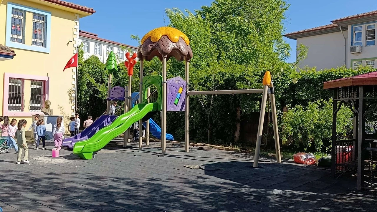 Şehir Merkezine Yeni Oyun Grupları Kuruluyor