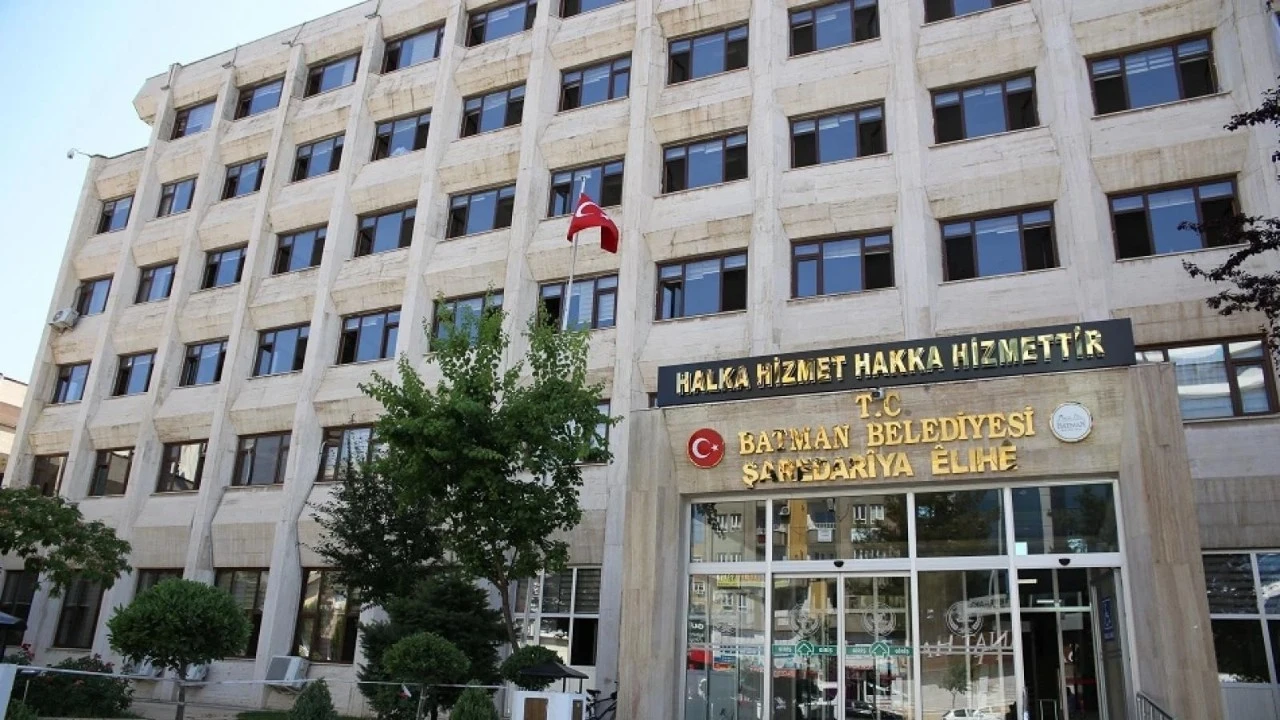 Belediye İşçilerinin Bayram İkramiyeleri Hesaplara Yatırıldı