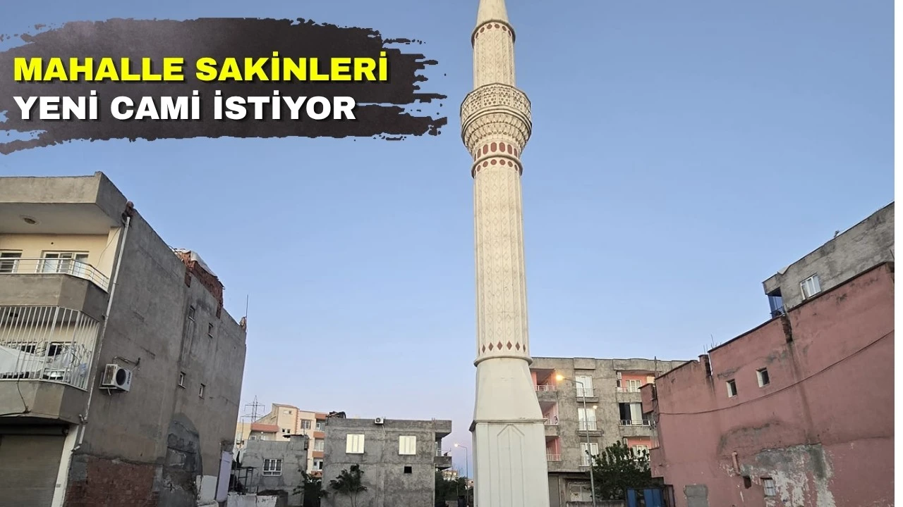 Seyitler Mahallesi’nde Yıkılan Caminin Minaresi Ayakta Kaldı