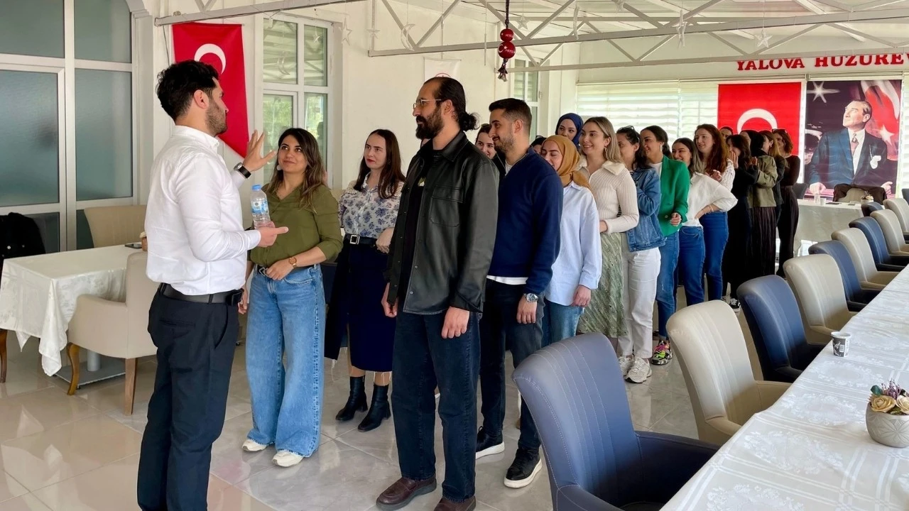 Yalova’da Sosyal Hizmet Personeline Travma Eğitimi Verildi