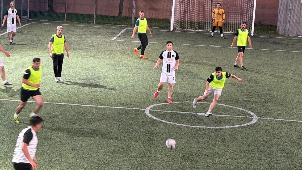 Batman Belediyesi’nde Müdürlükler Arası Futbol Turnuvası Devam Ediyor