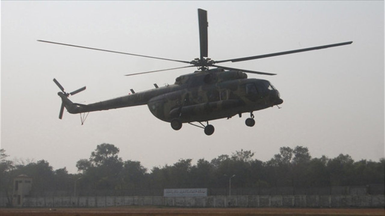 Pakistan’da Ordu Helikopteri Teknik Arıza Nedeniyle Düştü