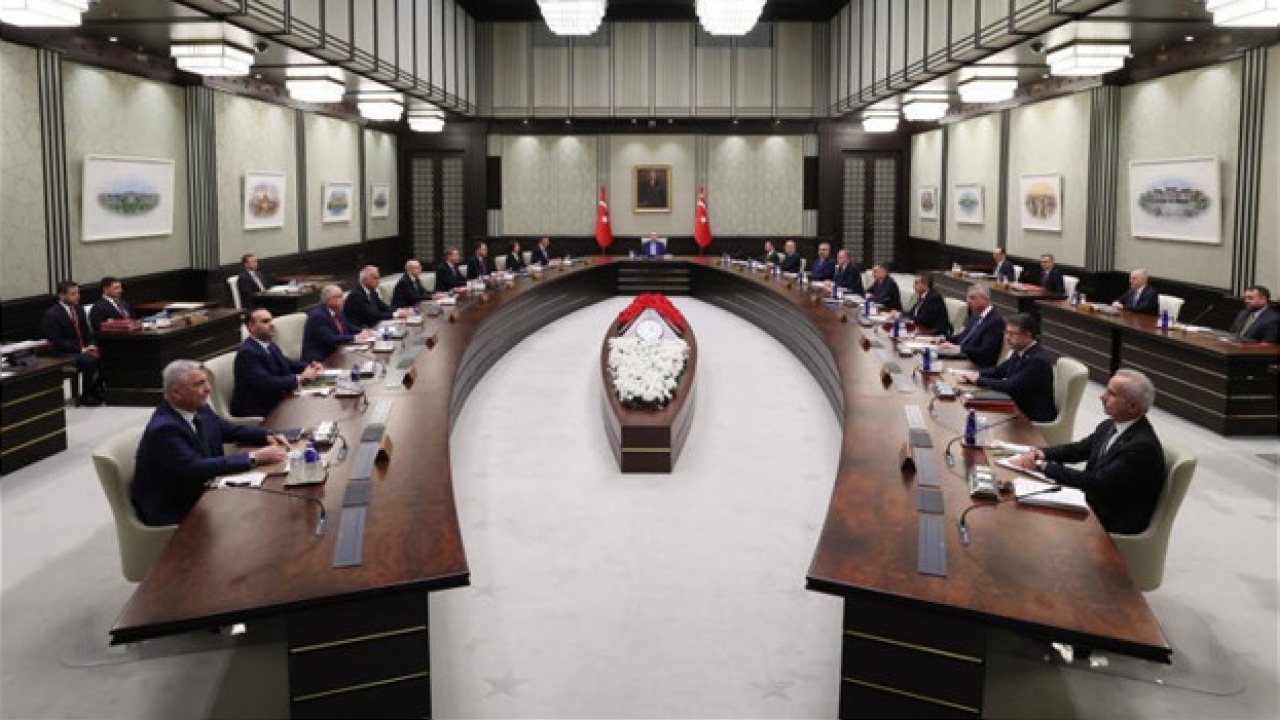 Cumhurbaşkanlığı Kabine Toplantısı Erdoğan Başkanlığında Başladı