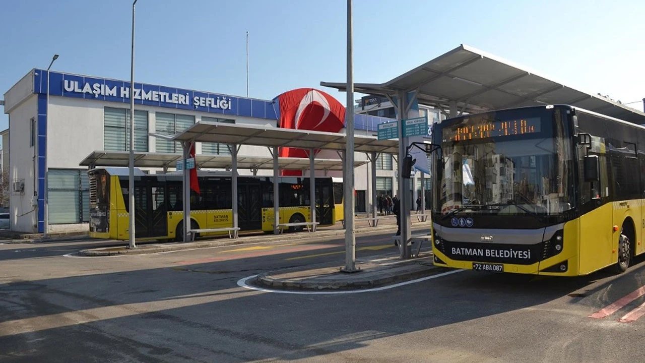 Batman’da Otobüs Sayısı 95’e Çıkarıldı, Kırsal Ulaşımda Yeni Hatlar Hizmete Girdi