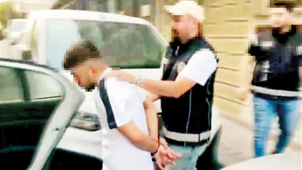 İstanbul’da sahte ikamet belgeleri düzenleyen şebekeye operasyon