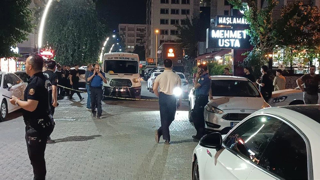 GAP Mahallesi’nde Seyir Halindeki Araçtan Silahlı Saldırı