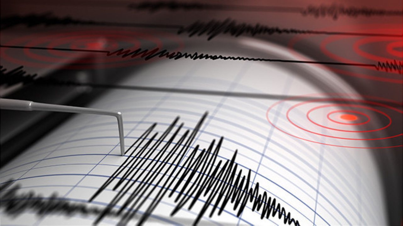 Akdeniz açıklarında 4.9 büyüklüğünde deprem kaydedildi