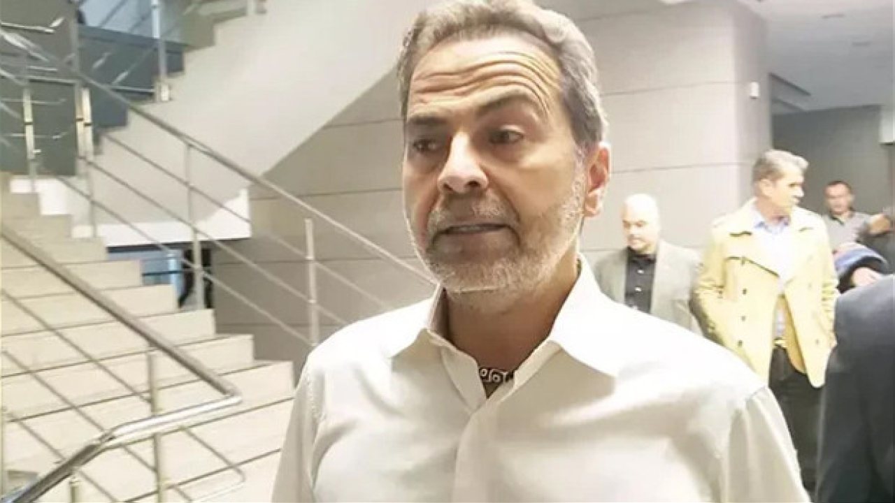 Nasuh Mahruki’ye 15 Temmuz paylaşımı nedeniyle soruşturma açıldı