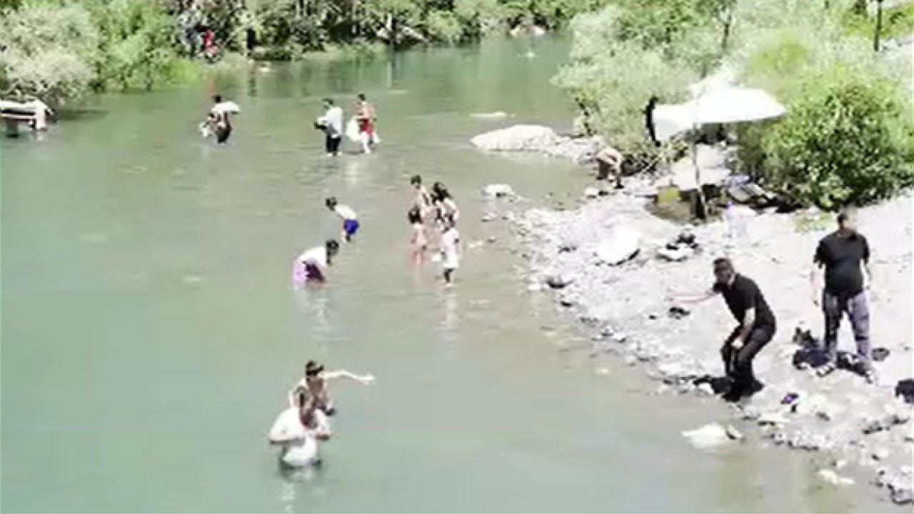 Hakkari’deki Şine Deresi, Doğaseverlerin Yeni Gözdesi Oldu