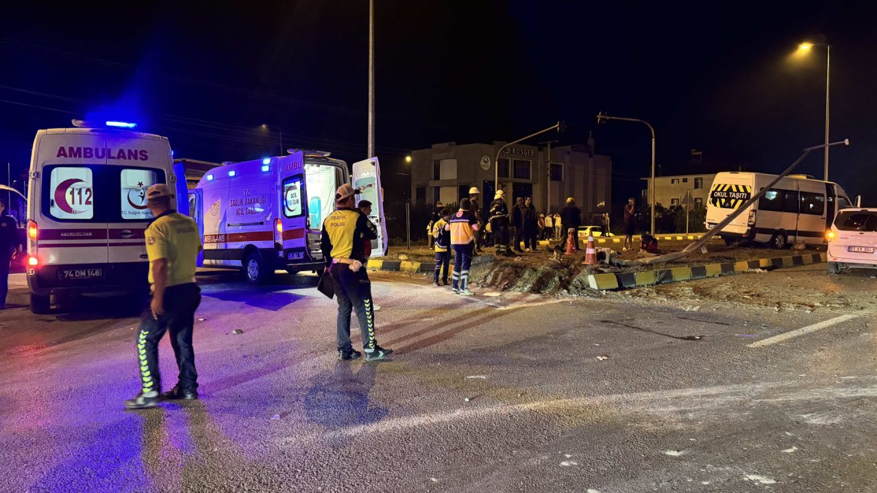 Bartın’da Eğlence Merkezinde Bıçaklı Kavga: 1 Ölü, 3 Yaralı