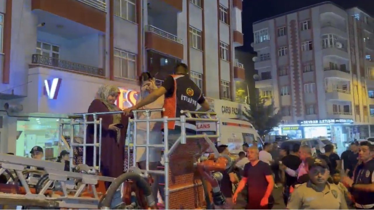 Iğdır’da apartman yangını: 18 kişi tahliye edildi