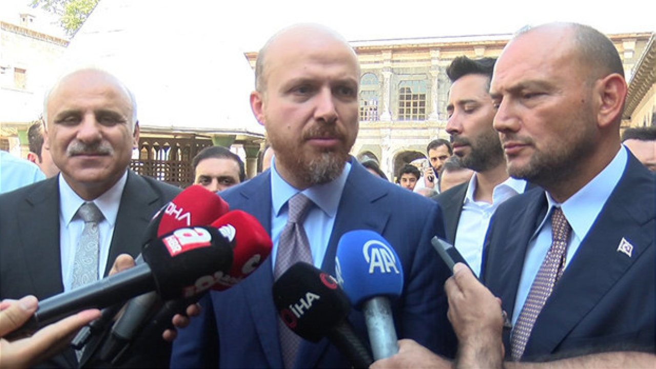 Bilal Erdoğan: Herkesin Taşın Altına Elini Koyması Gerek