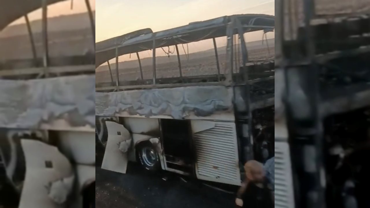 Siverek’te Batman firmasına ait otobüs yandı