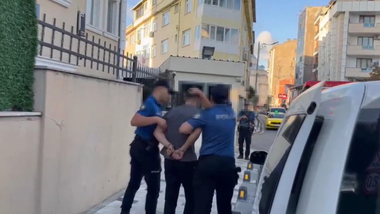Atatürk’e Hakaret Eden Şüpheli İstanbul’da Yakalandı