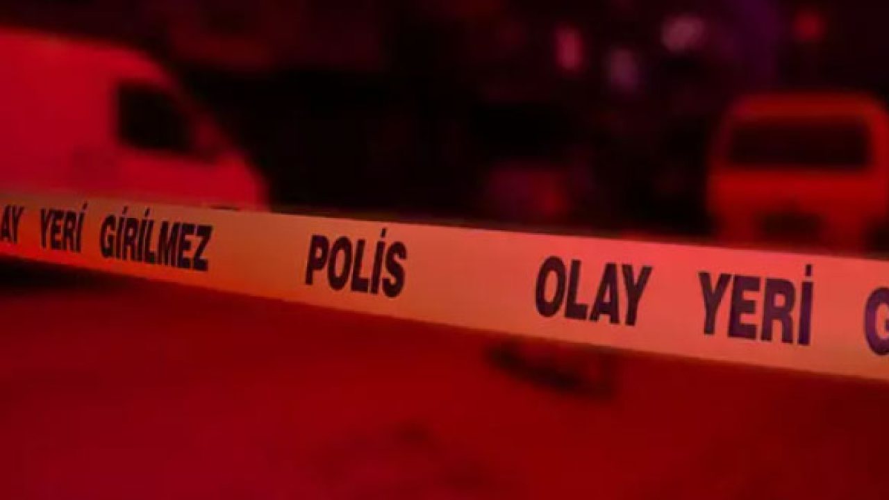 Fatih’te Arkadaşını Bıçaklayan Genç Gözaltına Alındı