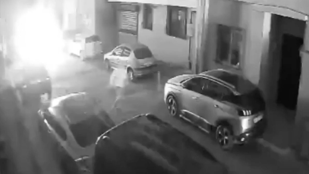 Kağıthane’de Servis Araçları Kundaklandı, 9 Şüpheli Tutuklandı