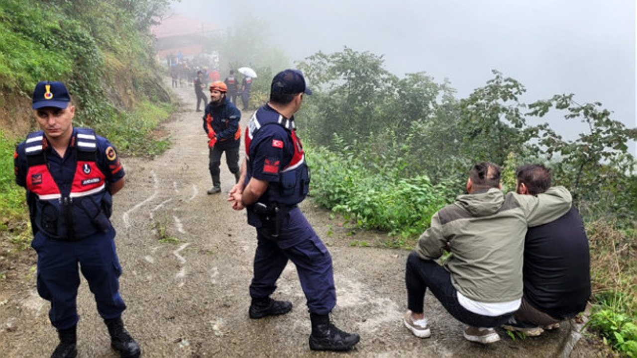 Trabzon’da Heyelan Sonucu 1 Kişi Toprak Altında Kaldı