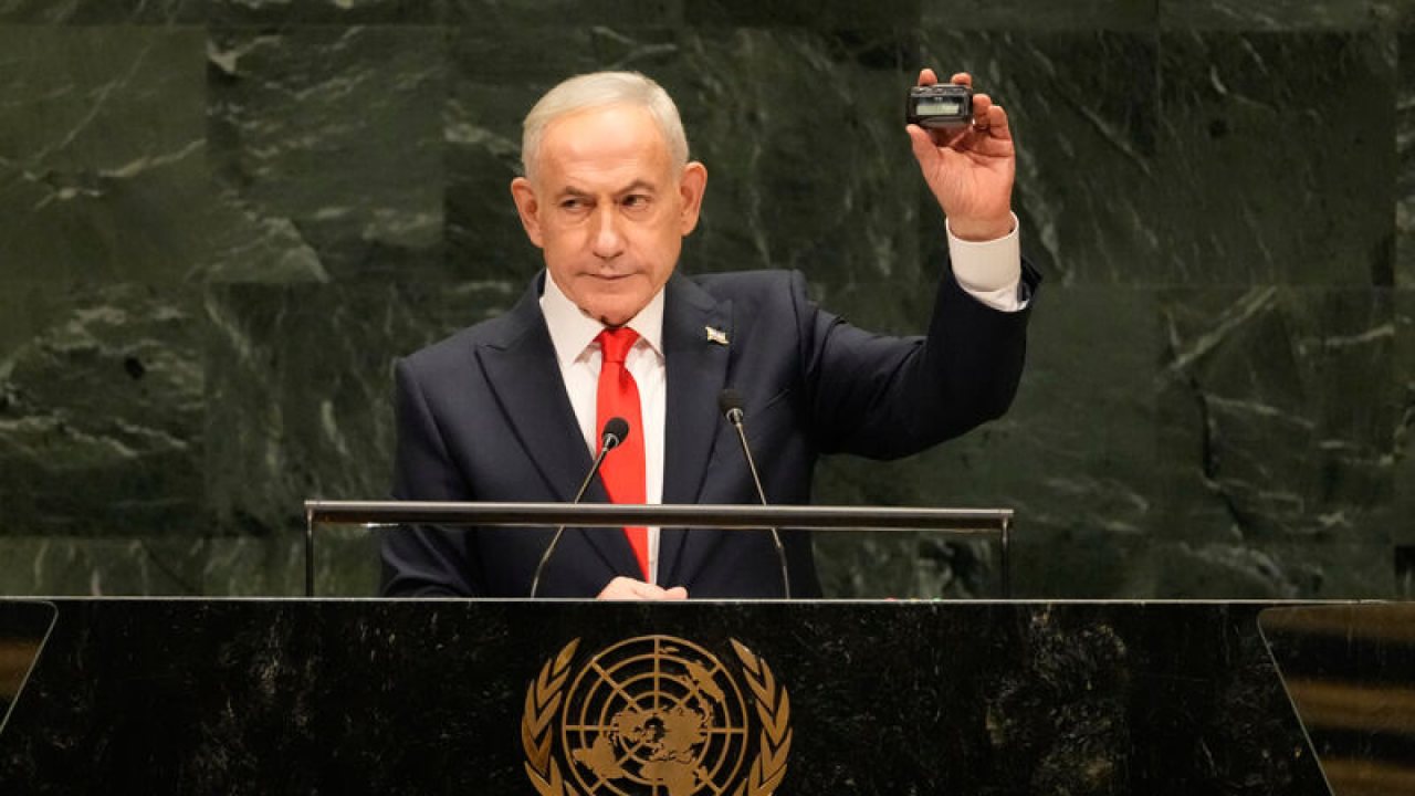 İran Diplomatı Netanyahu’yu Mahkeme Salonu İçin Eleştirdi