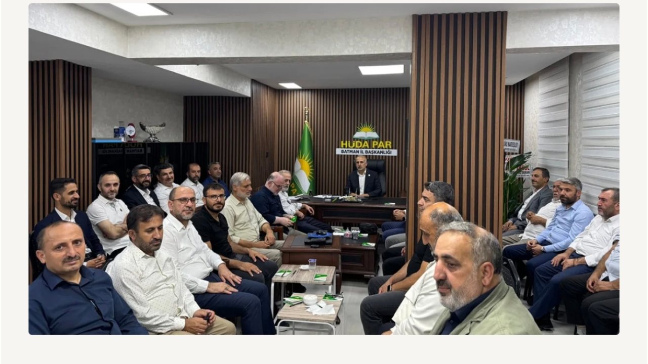 HÜDA PAR Batman yeni yönetimi ilk toplantısını gerçekleştirdi