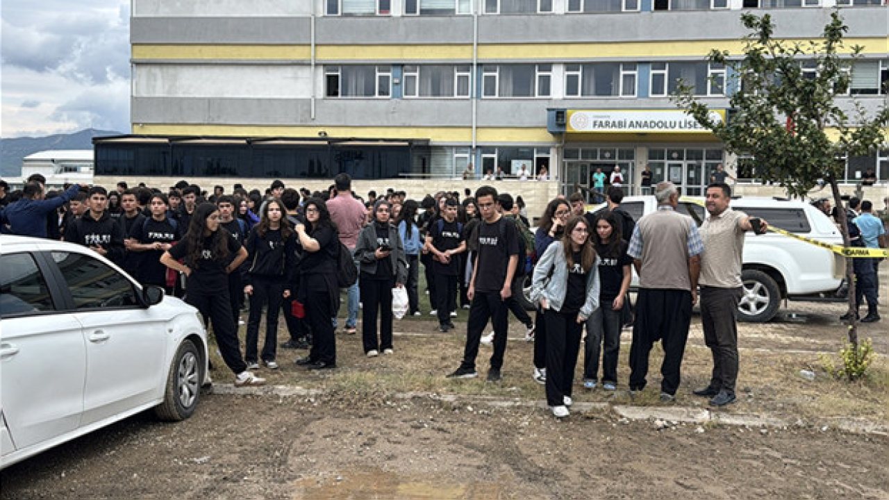 Osmaniye’de Öğretmen Yeğeni Tarafından Vurularak Öldürüldü