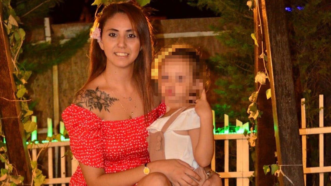 Eşinin Balkondan Aşağı Attığı İddia Edilen Kadının Davası Başladı