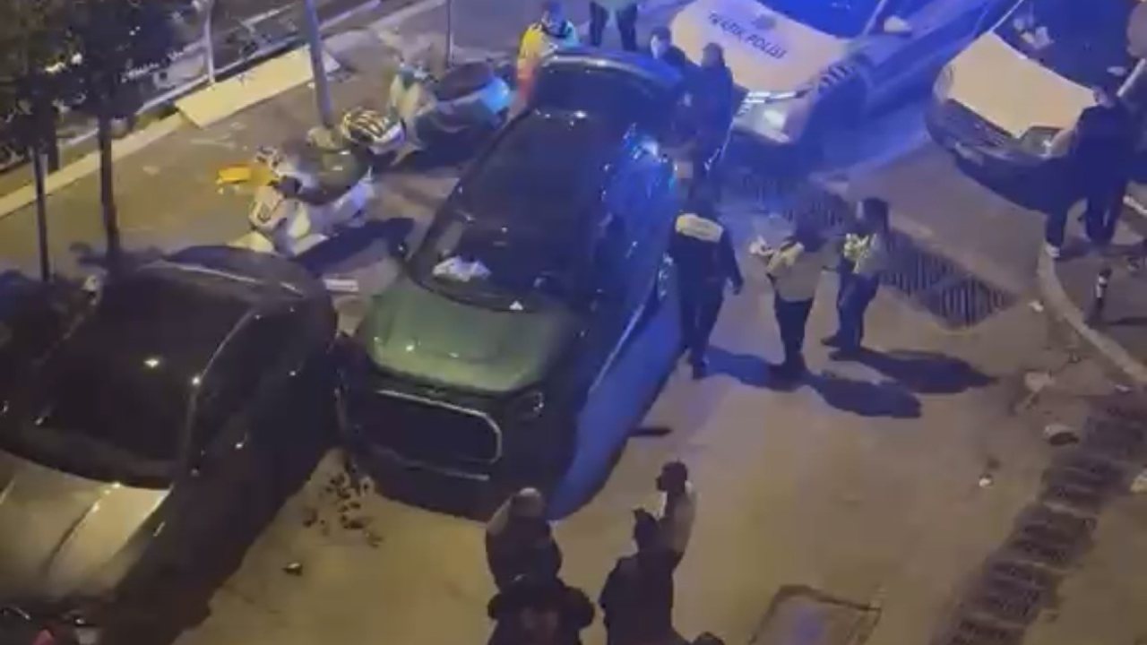 İstanbul’da polis denetiminden kaçan programcı kaza yaptı