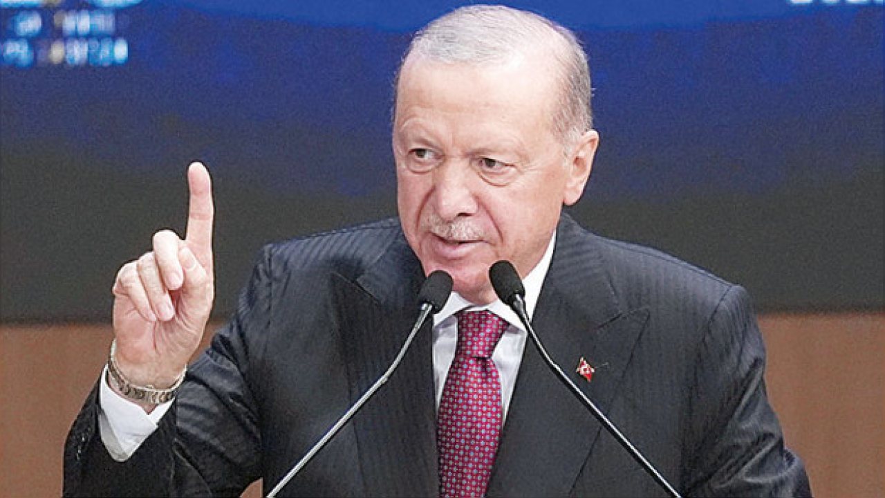 Cumhurbaşkanı Erdoğan, Fon Soruşturmasında Hesap Sorulacağını Açıkladı