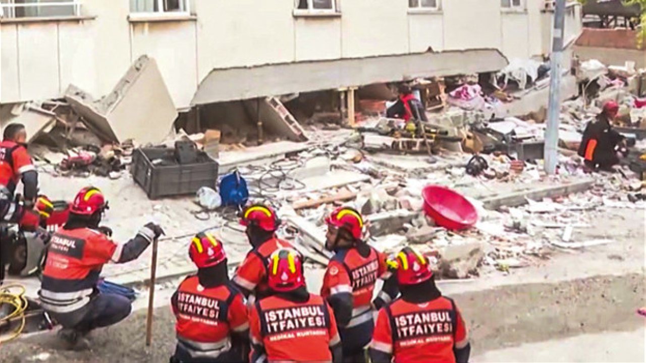 İstanbul Maltepe’de çöken binada can kaybı 5’e yükseldi