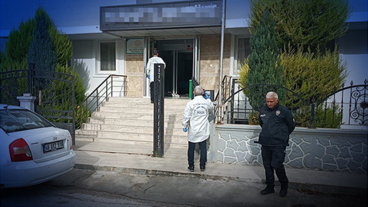 Burdur’da Aşçı Yardımcısı Yurt Odasında Ölü Bulundu