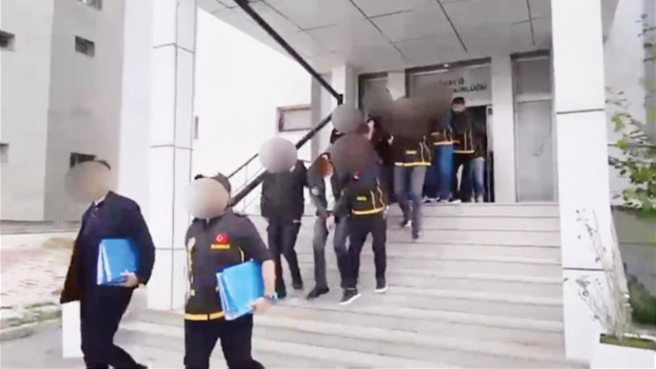Van’da 2 Milyar Liralık Şüpheli Para Hareketine 11 Tutuklama