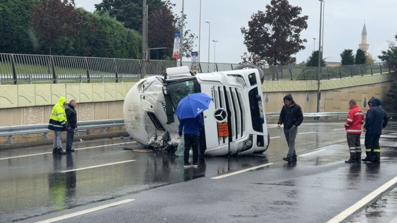 Bakırköy’de LNG Yüklü Tanker Devrildi, Bölge Tahliye Edildi