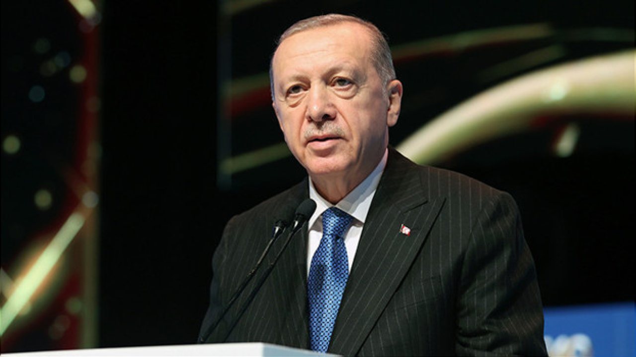 Cumhurbaşkanı Erdoğan’dan Azerbaycan’a Bağımsızlık Kutlaması