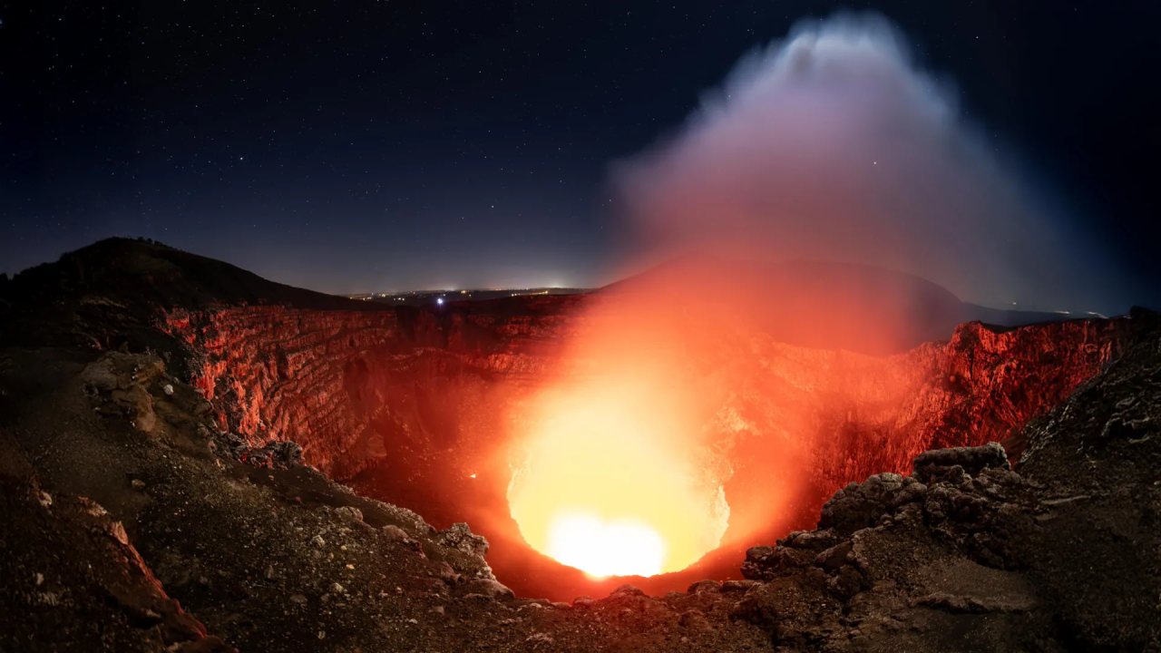 Masaya Volkanında İki Gizli Magma Kaynağı Bulundu