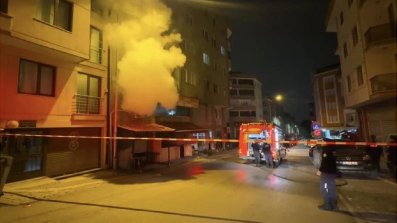 Bursa’daki Kıraathanede Yangın Kontrol Altına Alındı