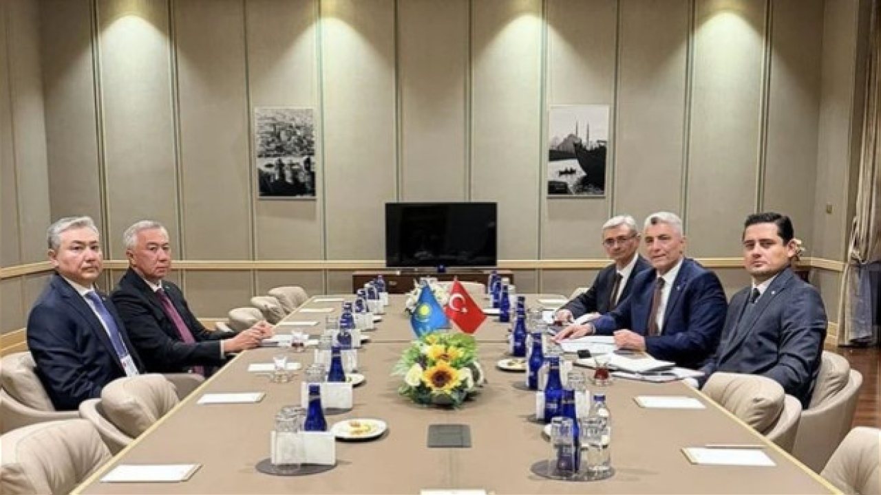 Ömer Bolat, Kazakistan Başbakan Yardımcısı ile Ticaret Hedeflerini Görüştü
